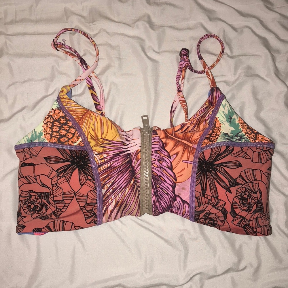 Maaji swimsuit top and bottom